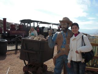 トレインライドで当時の鉱山見学